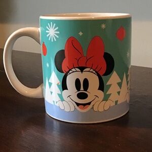 MICKEY AND MINNIE MUG